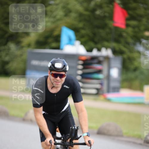 16.06.2024 - 26. Vierlanden-Triathlon Jannik Wohlers http://msf.ph/oto/6332412 16.06.2024 11:00:36 Radfahren 29, 112 meine-sportfotos.de