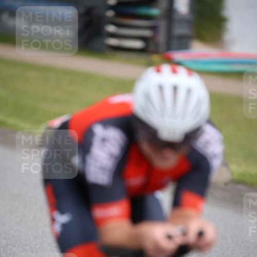 16.06.2024 - 26. Vierlanden-Triathlon Jannik Wohlers http://msf.ph/oto/6332613 16.06.2024 11:02:37 Radfahren 134, 142, 332 meine-sportfotos.de