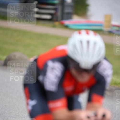 16.06.2024 - 26. Vierlanden-Triathlon Jannik Wohlers http://msf.ph/oto/6332616 16.06.2024 11:02:37 Radfahren 134, 142, 332 meine-sportfotos.de
