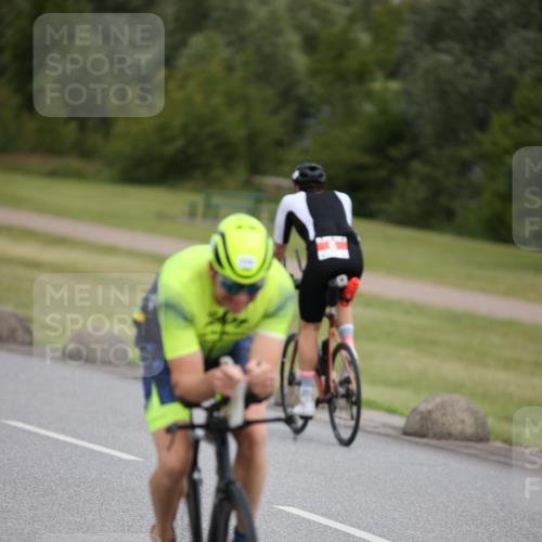 16.06.2024 - 26. Vierlanden-Triathlon Jannik Wohlers http://msf.ph/oto/6332648 16.06.2024 11:02:45 Radfahren 6, 89, 113, 138, 145, 174, 293 meine-sportfotos.de