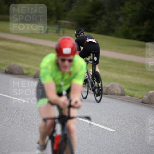 16.06.2024 - 26. Vierlanden-Triathlon Jannik Wohlers http://msf.ph/oto/6332671 16.06.2024 11:02:46 Radfahren 6, 89, 113, 138, 145, 174, 293 meine-sportfotos.de