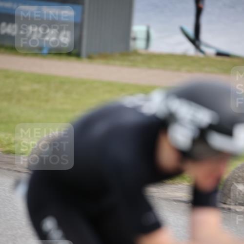 16.06.2024 - 26. Vierlanden-Triathlon Jannik Wohlers http://msf.ph/oto/6332750 16.06.2024 11:04:20 Radfahren 10, 62, 282, 287 meine-sportfotos.de
