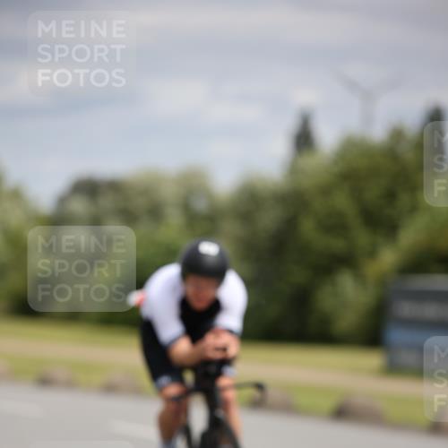 16.06.2024 - 26. Vierlanden-Triathlon Jannik Wohlers http://msf.ph/oto/6332845 16.06.2024 11:08:14 Radfahren 44, 60, 68, 109, 116, 201, 302 meine-sportfotos.de
