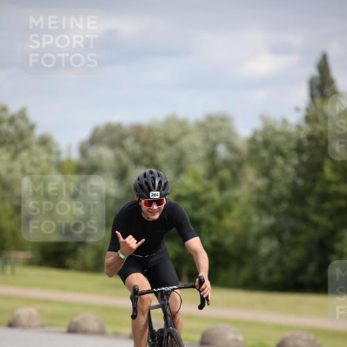 16.06.2024 - 26. Vierlanden-Triathlon Jannik Wohlers http://msf.ph/oto/6332980 16.06.2024 11:09:24 Radfahren 62, 165, 204, 337, 345 meine-sportfotos.de