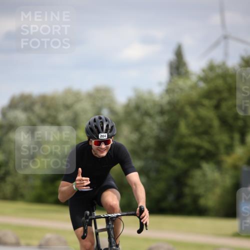 16.06.2024 - 26. Vierlanden-Triathlon Jannik Wohlers http://msf.ph/oto/6332989 16.06.2024 11:09:24 Radfahren 62, 165, 204, 337, 345 meine-sportfotos.de