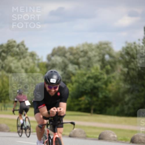 16.06.2024 - 26. Vierlanden-Triathlon Jannik Wohlers http://msf.ph/oto/6333035 16.06.2024 11:09:30 Radfahren 62, 165, 189, 190, 204, 337 meine-sportfotos.de