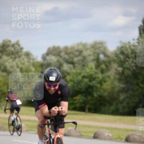 16.06.2024 - 26. Vierlanden-Triathlon Jannik Wohlers http://msf.ph/oto/6333038 16.06.2024 11:09:30 Radfahren 62, 165, 189, 190, 204, 337 meine-sportfotos.de