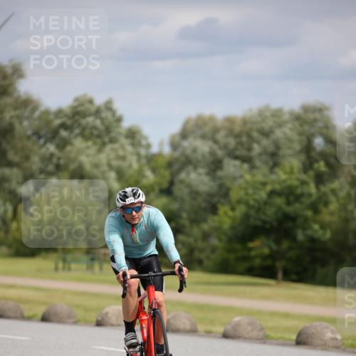 16.06.2024 - 26. Vierlanden-Triathlon Jannik Wohlers http://msf.ph/oto/6333087 16.06.2024 11:09:39 Radfahren 115, 139 meine-sportfotos.de