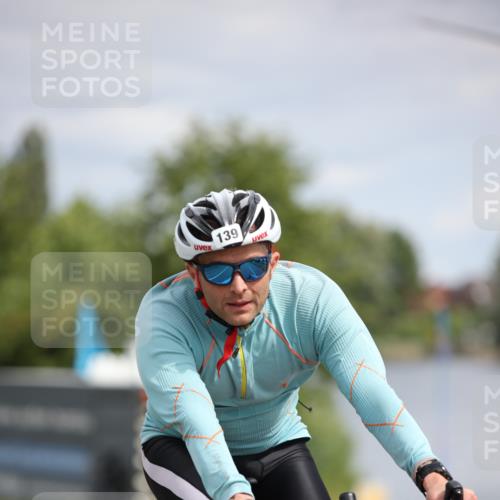 16.06.2024 - 26. Vierlanden-Triathlon Jannik Wohlers http://msf.ph/oto/6333150 16.06.2024 11:09:41 Radfahren 115, 139 meine-sportfotos.de
