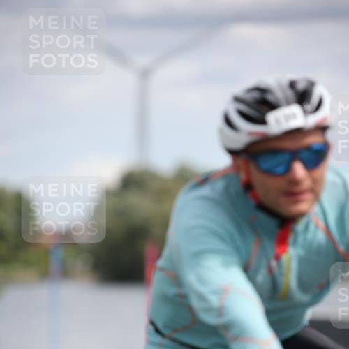 16.06.2024 - 26. Vierlanden-Triathlon Jannik Wohlers http://msf.ph/oto/6333161 16.06.2024 11:09:41 Radfahren 115, 139 meine-sportfotos.de
