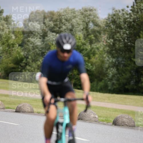 16.06.2024 - 26. Vierlanden-Triathlon Jannik Wohlers http://msf.ph/oto/6333199 16.06.2024 11:10:02 Radfahren 33, 42, 246, 283, 1274 meine-sportfotos.de