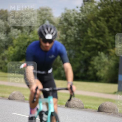 16.06.2024 - 26. Vierlanden-Triathlon Jannik Wohlers http://msf.ph/oto/6333207 16.06.2024 11:10:02 Radfahren 33, 42, 246, 283, 1274 meine-sportfotos.de
