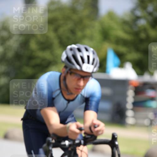 16.06.2024 - 26. Vierlanden-Triathlon Jannik Wohlers http://msf.ph/oto/6333320 16.06.2024 11:10:25 Radfahren 21, 121, 216 meine-sportfotos.de