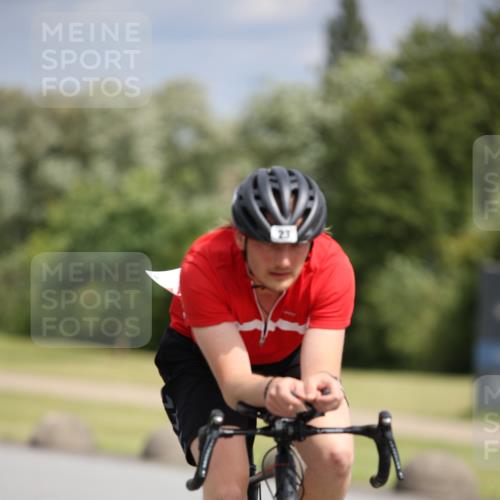 16.06.2024 - 26. Vierlanden-Triathlon Jannik Wohlers http://msf.ph/oto/6333383 16.06.2024 11:10:33 Radfahren 23, 39, 121 meine-sportfotos.de