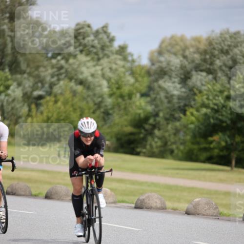 16.06.2024 - 26. Vierlanden-Triathlon Jannik Wohlers http://msf.ph/oto/6333493 16.06.2024 11:10:43 Radfahren 55, 78, 107, 170 meine-sportfotos.de
