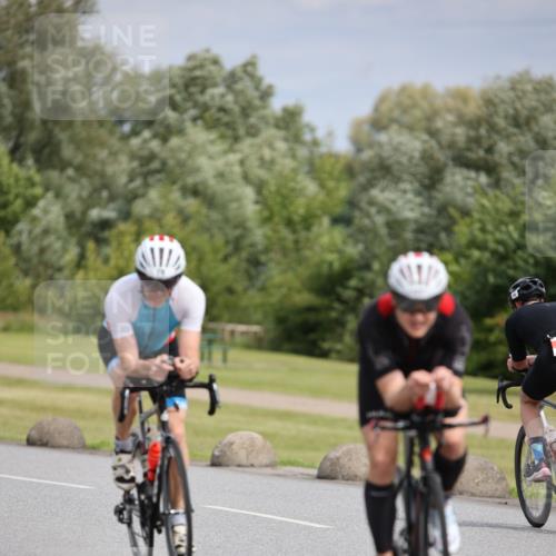 16.06.2024 - 26. Vierlanden-Triathlon Jannik Wohlers http://msf.ph/oto/6333505 16.06.2024 11:10:43 Radfahren 55, 78, 107, 170 meine-sportfotos.de