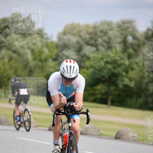 16.06.2024 - 26. Vierlanden-Triathlon Jannik Wohlers http://msf.ph/oto/6333533 16.06.2024 11:10:44 Radfahren 55, 78, 107, 170, 411 meine-sportfotos.de