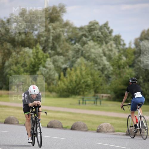 16.06.2024 - 26. Vierlanden-Triathlon Jannik Wohlers http://msf.ph/oto/6333632 16.06.2024 11:11:15 Radfahren 100, 109, 208, 225, 248, 284, 325, 358 meine-sportfotos.de