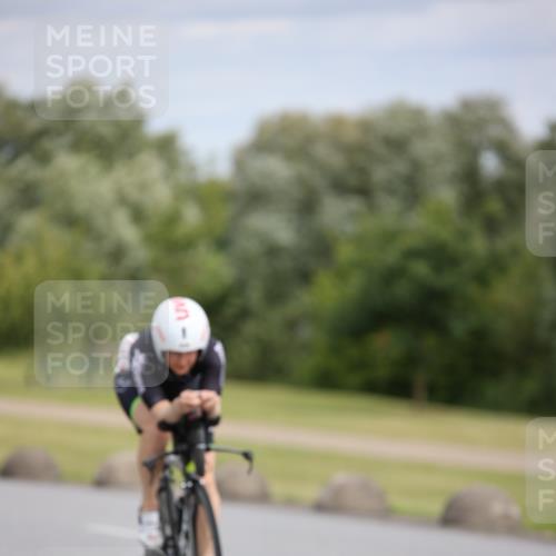 16.06.2024 - 26. Vierlanden-Triathlon Jannik Wohlers http://msf.ph/oto/6333669 16.06.2024 11:11:16 Radfahren 100, 109, 208, 225, 248, 284, 325, 358 meine-sportfotos.de