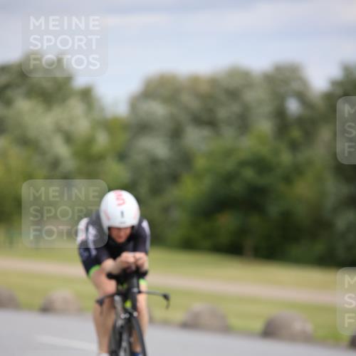 16.06.2024 - 26. Vierlanden-Triathlon Jannik Wohlers http://msf.ph/oto/6333673 16.06.2024 11:11:17 Radfahren 100, 109, 208, 225, 248, 284, 325, 358 meine-sportfotos.de