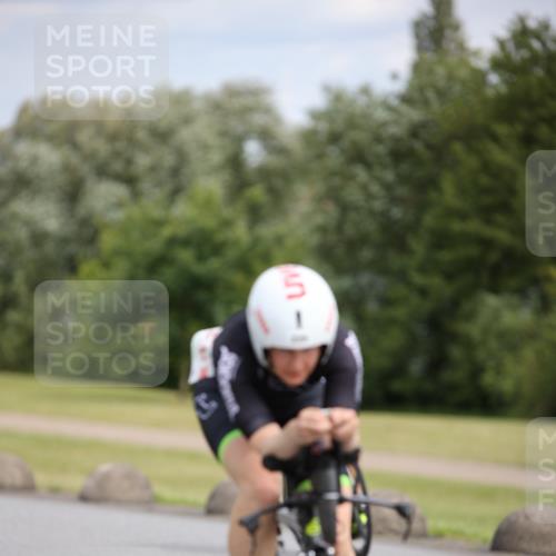 16.06.2024 - 26. Vierlanden-Triathlon Jannik Wohlers http://msf.ph/oto/6333687 16.06.2024 11:11:17 Radfahren 100, 109, 208, 225, 248, 284, 325, 358 meine-sportfotos.de