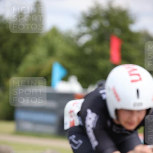 16.06.2024 - 26. Vierlanden-Triathlon Jannik Wohlers http://msf.ph/oto/6333710 16.06.2024 11:11:18 Radfahren 72, 100, 109, 208, 225, 248, 284, 325, 358 meine-sportfotos.de