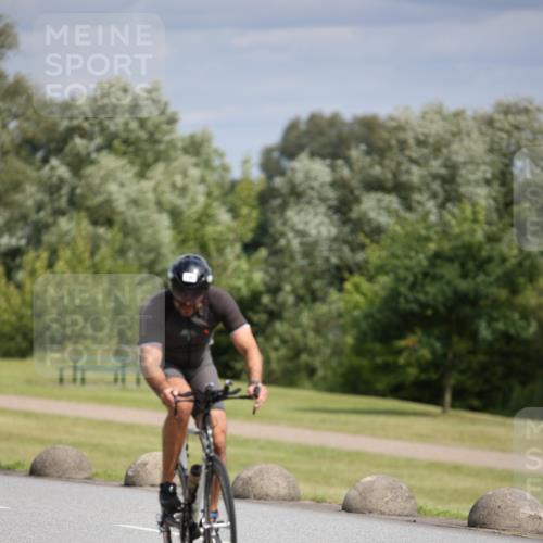 16.06.2024 - 26. Vierlanden-Triathlon Jannik Wohlers http://msf.ph/oto/6333834 16.06.2024 11:12:18 Radfahren 12, 125, 136, 140 meine-sportfotos.de