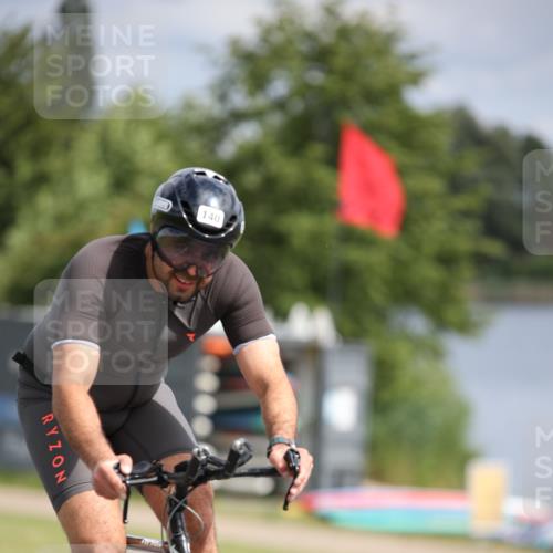 16.06.2024 - 26. Vierlanden-Triathlon Jannik Wohlers http://msf.ph/oto/6333889 16.06.2024 11:12:19 Radfahren 12, 125, 136, 140 meine-sportfotos.de