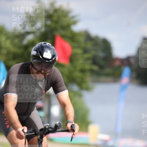16.06.2024 - 26. Vierlanden-Triathlon Jannik Wohlers http://msf.ph/oto/6333892 16.06.2024 11:12:19 Radfahren 12, 125, 136, 140 meine-sportfotos.de