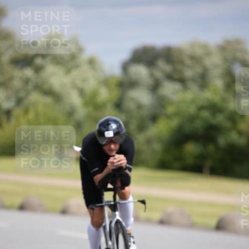 16.06.2024 - 26. Vierlanden-Triathlon Jannik Wohlers http://msf.ph/oto/6333930 16.06.2024 11:12:26 Radfahren 12, 71, 140, 190, 369, 447 meine-sportfotos.de