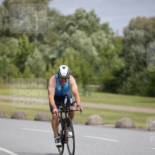 16.06.2024 - 26. Vierlanden-Triathlon Jannik Wohlers http://msf.ph/oto/6334033 16.06.2024 11:12:39 Radfahren 2, 86, 143, 436 meine-sportfotos.de
