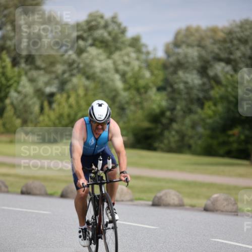 16.06.2024 - 26. Vierlanden-Triathlon Jannik Wohlers http://msf.ph/oto/6334041 16.06.2024 11:12:39 Radfahren 2, 86, 143, 436 meine-sportfotos.de