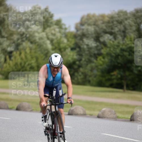16.06.2024 - 26. Vierlanden-Triathlon Jannik Wohlers http://msf.ph/oto/6334048 16.06.2024 11:12:39 Radfahren 2, 86, 143, 436 meine-sportfotos.de