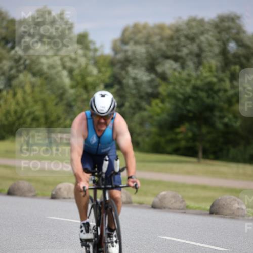 16.06.2024 - 26. Vierlanden-Triathlon Jannik Wohlers http://msf.ph/oto/6334054 16.06.2024 11:12:39 Radfahren 2, 86, 143, 436 meine-sportfotos.de