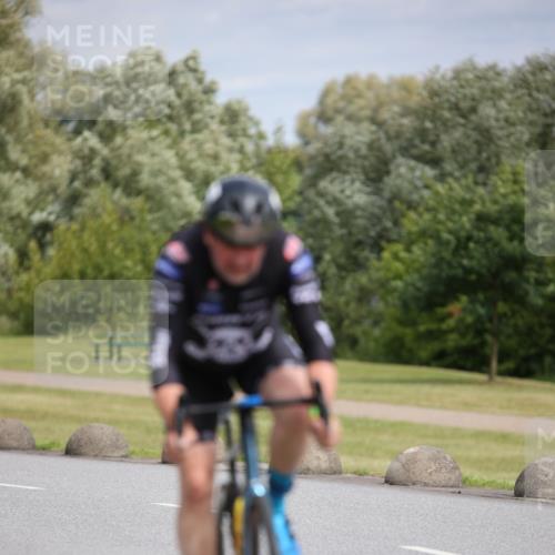 16.06.2024 - 26. Vierlanden-Triathlon Jannik Wohlers http://msf.ph/oto/6334112 16.06.2024 11:12:43 Radfahren 143, 214 meine-sportfotos.de