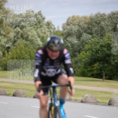 16.06.2024 - 26. Vierlanden-Triathlon Jannik Wohlers http://msf.ph/oto/6334114 16.06.2024 11:12:43 Radfahren 143, 214 meine-sportfotos.de