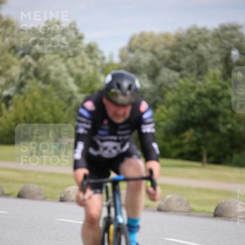 16.06.2024 - 26. Vierlanden-Triathlon Jannik Wohlers http://msf.ph/oto/6334117 16.06.2024 11:12:43 Radfahren 143, 214 meine-sportfotos.de