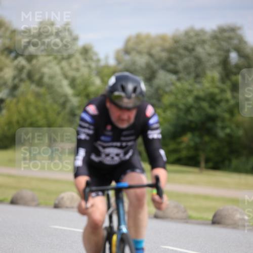 16.06.2024 - 26. Vierlanden-Triathlon Jannik Wohlers http://msf.ph/oto/6334119 16.06.2024 11:12:43 Radfahren 143, 214 meine-sportfotos.de