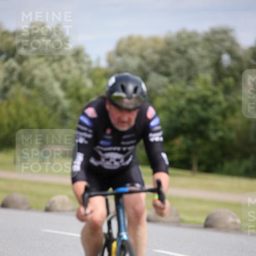 16.06.2024 - 26. Vierlanden-Triathlon Jannik Wohlers http://msf.ph/oto/6334121 16.06.2024 11:12:43 Radfahren 143, 214 meine-sportfotos.de