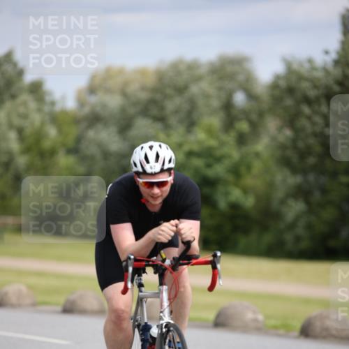 16.06.2024 - 26. Vierlanden-Triathlon Jannik Wohlers http://msf.ph/oto/6334191 16.06.2024 11:13:16 Radfahren 44, 67, 68, 116, 361 meine-sportfotos.de