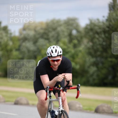 16.06.2024 - 26. Vierlanden-Triathlon Jannik Wohlers http://msf.ph/oto/6334194 16.06.2024 11:13:16 Radfahren 44, 67, 68, 116, 361 meine-sportfotos.de