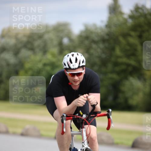 16.06.2024 - 26. Vierlanden-Triathlon Jannik Wohlers http://msf.ph/oto/6334203 16.06.2024 11:13:17 Radfahren 39, 44, 67, 68, 116, 361, 455 meine-sportfotos.de