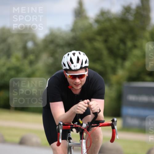 16.06.2024 - 26. Vierlanden-Triathlon Jannik Wohlers http://msf.ph/oto/6334210 16.06.2024 11:13:17 Radfahren 39, 44, 67, 68, 116, 361, 455 meine-sportfotos.de