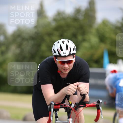 16.06.2024 - 26. Vierlanden-Triathlon Jannik Wohlers http://msf.ph/oto/6334216 16.06.2024 11:13:17 Radfahren 39, 44, 67, 68, 116, 361, 455 meine-sportfotos.de