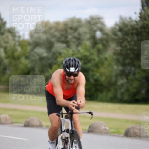 16.06.2024 - 26. Vierlanden-Triathlon Jannik Wohlers http://msf.ph/oto/6334455 16.06.2024 11:14:45 Radfahren 119, 452 meine-sportfotos.de