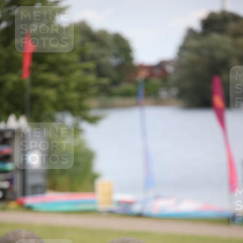 16.06.2024 - 26. Vierlanden-Triathlon Jannik Wohlers http://msf.ph/oto/6334491 16.06.2024 11:15:01 Radfahren 5, 12, 25, 27, 58, 98, 419 meine-sportfotos.de