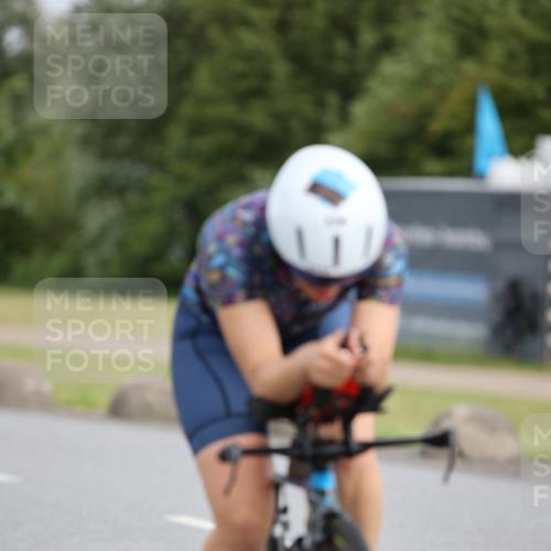 16.06.2024 - 26. Vierlanden-Triathlon Jannik Wohlers http://msf.ph/oto/6334568 16.06.2024 11:15:32 Radfahren 17, 226 meine-sportfotos.de