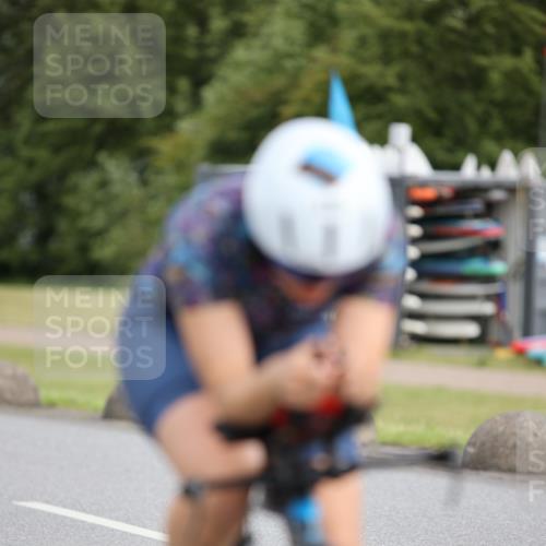 16.06.2024 - 26. Vierlanden-Triathlon Jannik Wohlers http://msf.ph/oto/6334573 16.06.2024 11:15:33 Radfahren 17, 226 meine-sportfotos.de