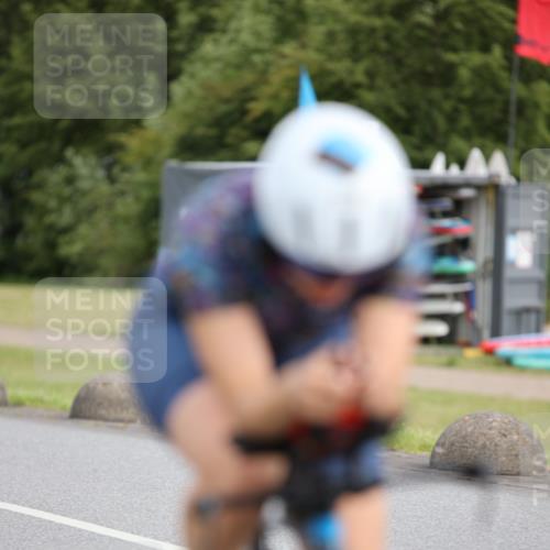 16.06.2024 - 26. Vierlanden-Triathlon Jannik Wohlers http://msf.ph/oto/6334574 16.06.2024 11:15:33 Radfahren 17, 226 meine-sportfotos.de