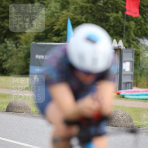 16.06.2024 - 26. Vierlanden-Triathlon Jannik Wohlers http://msf.ph/oto/6334576 16.06.2024 11:15:33 Radfahren 17, 226 meine-sportfotos.de